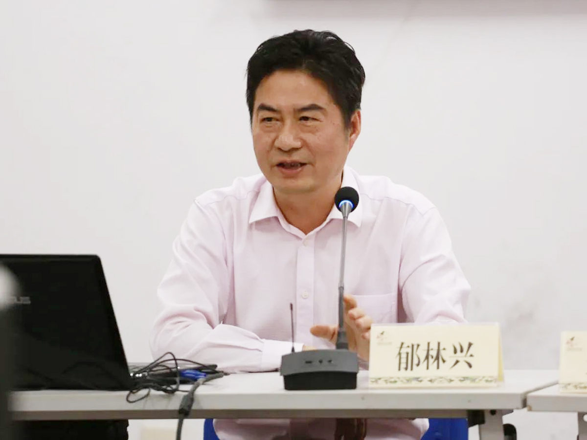 上海金山故事作家郁林兴
